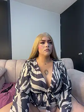 sweet dalila online show from April 14, 11:26 am