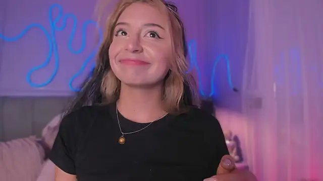 Sofly s online show from December 15, 12:11 pm