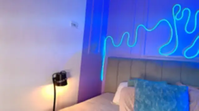 Sofly s online show from March 30, 11:44 am