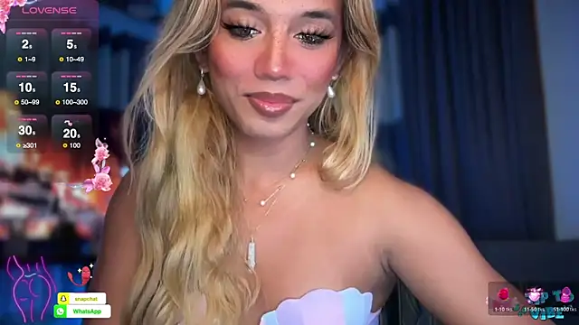 Snapshot of cockprincess_diannaxx chatting on September 10, 6:51 pm cockprincess diannaxx online show from September 10, 6:51 pm