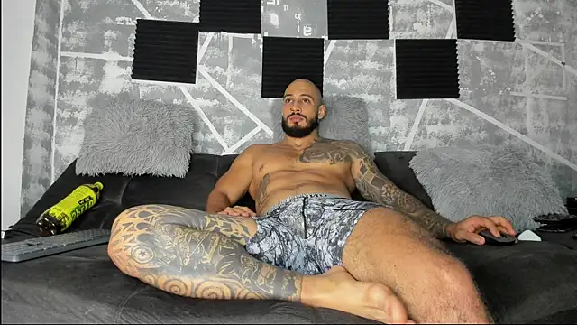 leonidas 18k online show from May 17, 3:39 am