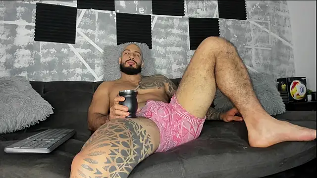 leonidas 18k online show from May 29, 11:11 pm
