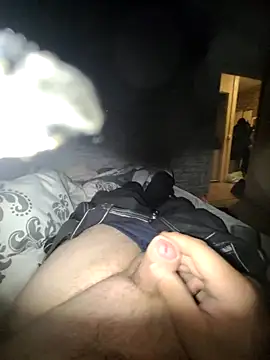 Snapshot of Paul10112 chatting on November 6, 4:00 pm Paul10112 online show from November 6, 4:00 pm