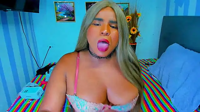 Snapshot of luciana_osorno chatting on September 13, 11:16 pm luciana osorno online show from September 13, 11:16 pm