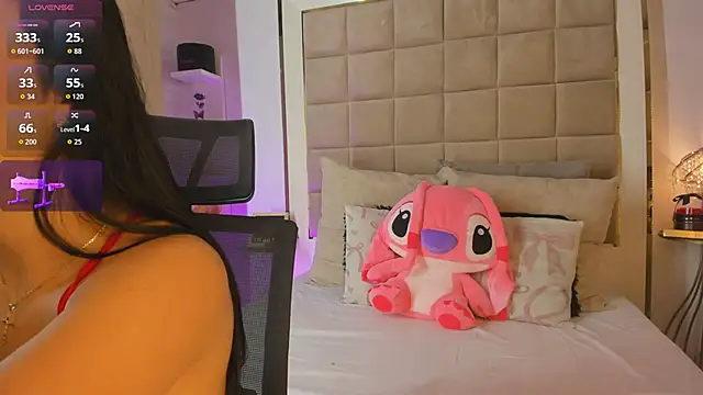 Victoria adaams online show from November 15, 10:52 am