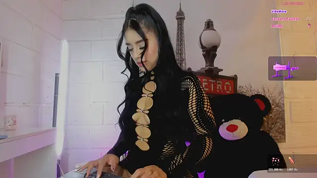 Snapshot of Victoria_adaams chatting on May 20, 2:25 pm Victoria adaams online show from May 20, 2:25 pm