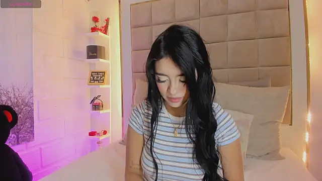 Victoria adaams online show from March 22, 12:40 pm