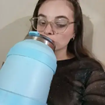 Emmacut online show from February 7, 10:51 pm