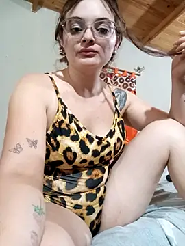 Emmacut online show from March 8, 2:04 am