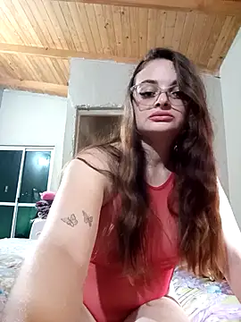 Emmacut online show from October 18, 4:31 pm