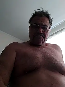 Kissmyfeetnow online show from February 5, 9:21 pm