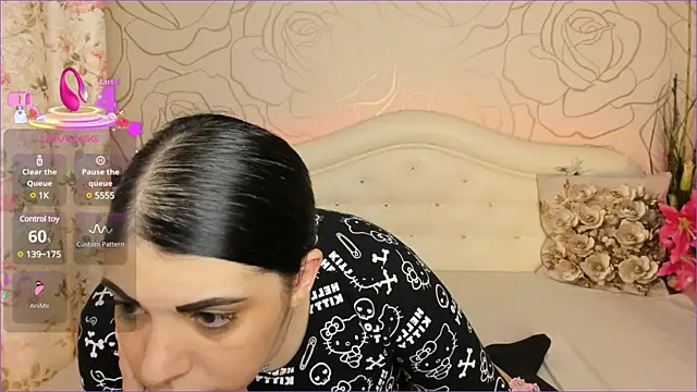 Snapshot of Elizabettalee chatting on March 14, 11:22 pm Elizabettalee online show from March 14, 11:22 pm