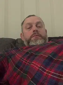 Snapshot of GHsveter chatting on February 12, 9:09 am GHsveter online show from February 12, 9:09 am