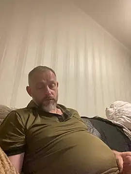 Snapshot of GHsveter chatting on June 7, 7:52 pm GHsveter online show from June 7, 7:52 pm