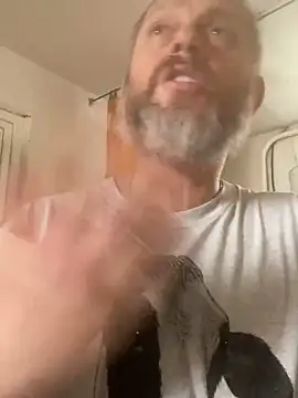 GHsveter online show from May 24, 7:52 am