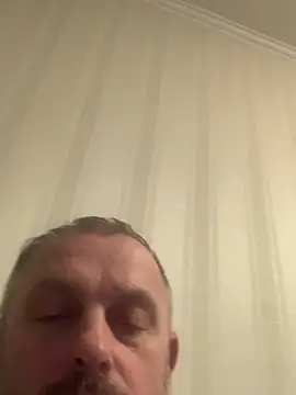 Snapshot of GHsveter chatting on February 23, 9:48 pm GHsveter online show from February 23, 9:48 pm