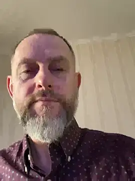 Snapshot of GHsveter chatting on February 28, 9:53 am GHsveter online show from February 28, 9:53 am