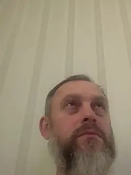 Snapshot of GHsveter chatting on February 24, 9:54 am GHsveter online show from February 24, 9:54 am