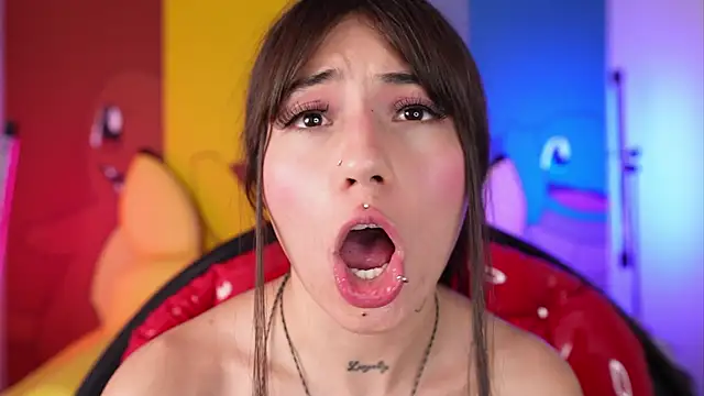 miss sharlotte18 online show from January 31, 7:12 pm