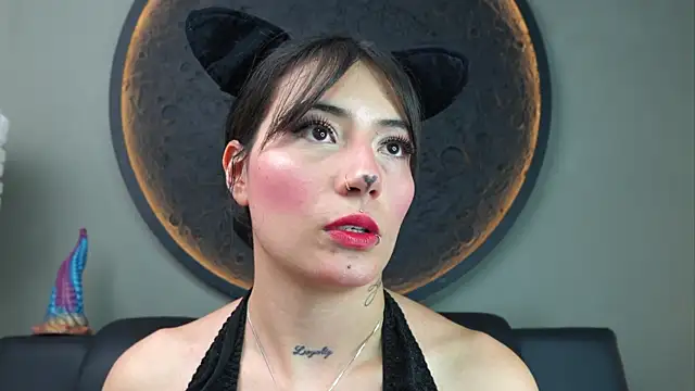 miss sharlotte18 online show from October 27, 6:09 pm