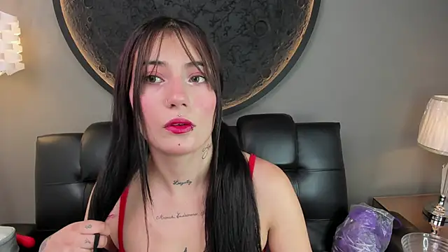 miss sharlotte18 online show from February 25, 6:12 pm