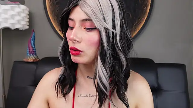 miss sharlotte18 online show from April 16, 6:08 pm