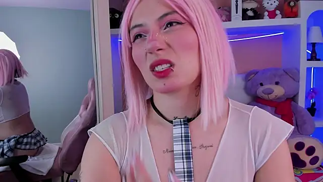 miss sharlotte18 online show from April 14, 11:04 am