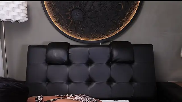 Snapshot of miss_vaiolette chatting on July 8, 11:11 am miss vaiolette online show from July 8, 11:11 am