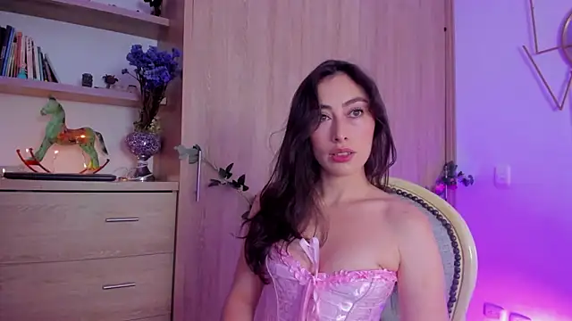 Amatiista online show from March 7, 4:56 pm