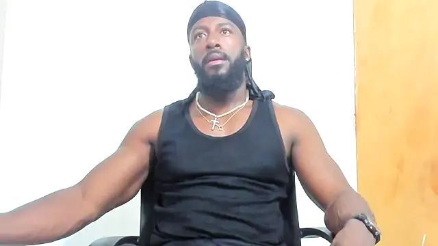 Snapshot of DaleHamilton chatting on February 25, 4:46 pm DaleHamilton online show from February 25, 4:46 pm