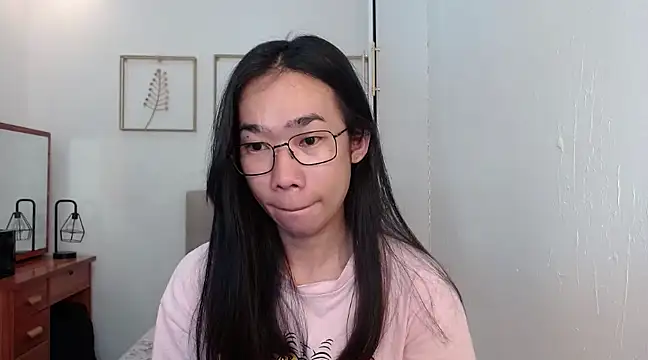 Snapshot of AsianFuckBuddies chatting on February 28, 5:04 pm AsianFuckBuddies online show from February 28, 5:04 pm