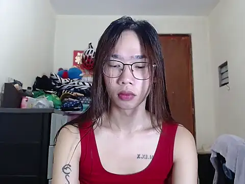 Snapshot of AsianFuckBuddies chatting on October 9, 1:28 am AsianFuckBuddies online show from October 9, 1:28 am