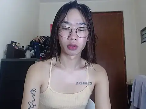 Snapshot of AsianFuckBuddies chatting on October 8, 12:34 am AsianFuckBuddies online show from October 8, 12:34 am