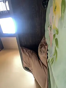 Snapshot of pavanappi098 chatting on March 9, 9:02 am pavanappi098 online show from March 9, 9:02 am