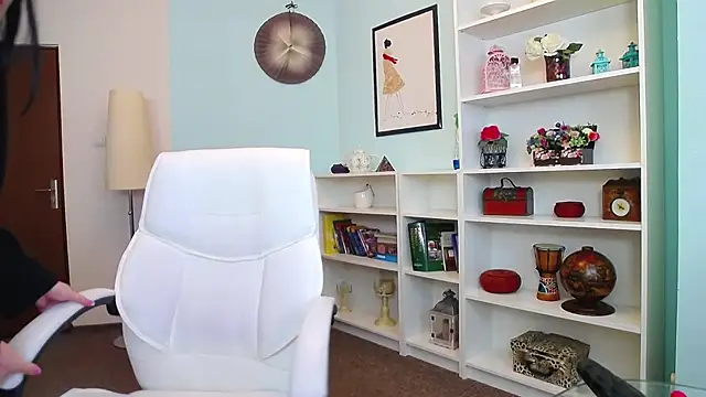 AllanaJoy online show from February 26, 11:54 am