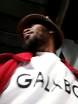 chef-dudi012 online show from April 3, 9:32 pm