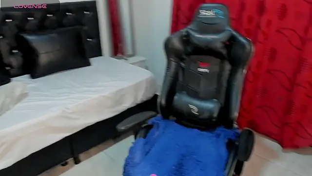 Bianka olivetto021 online show from March 23, 1:20 am