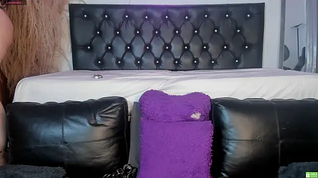 Bianka olivetto021 online show from October 2, 3:32 am