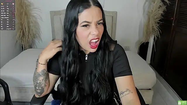 Bianka olivetto021 online show from June 11, 4:20 am
