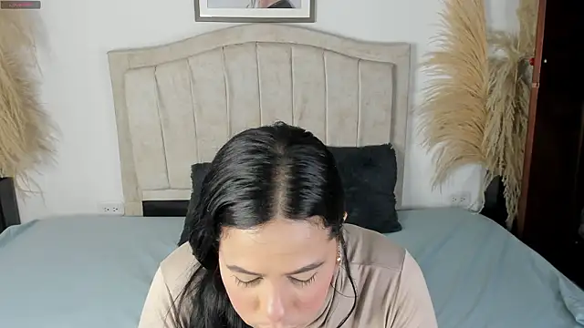 Bianka olivetto021 online show from February 18, 1:14 am