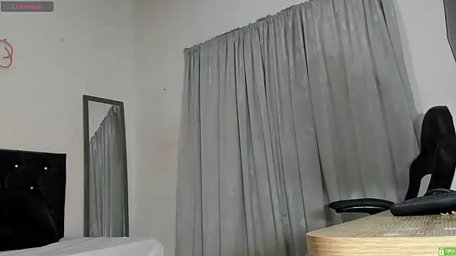 Bianka olivetto021 online show from September 24, 1:13 am