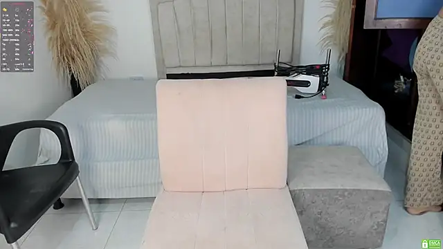 Bianka olivetto021 online show from April 8, 1:40 am