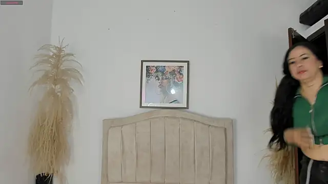 Bianka olivetto021 online show from March 12, 1:33 am