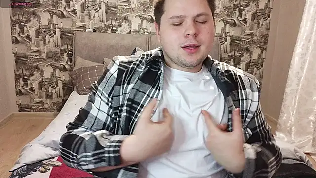 Volshebnik130  online show from January 12, 8:25 pm