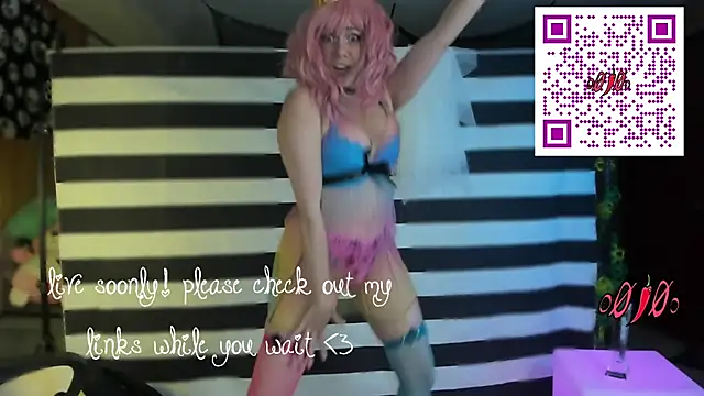 o0pepper0o online show from March 2, 12:00 am