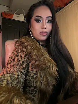 BigDominaMia online show from February 26, 5:46 pm