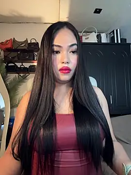 BigDominaMia online show from December 23, 1:16 am