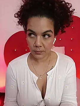 nicolette rock online show from March 27, 11:44 am