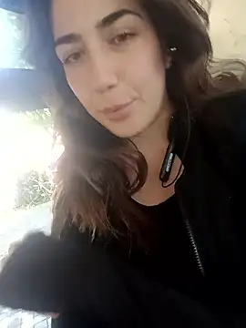 Greycekelly online show from May 19, 12:23 pm