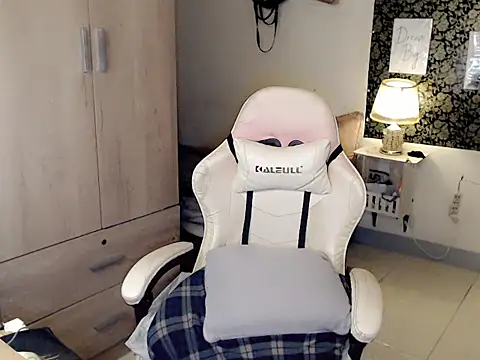 french cheska online show from September 14, 2:06 pm